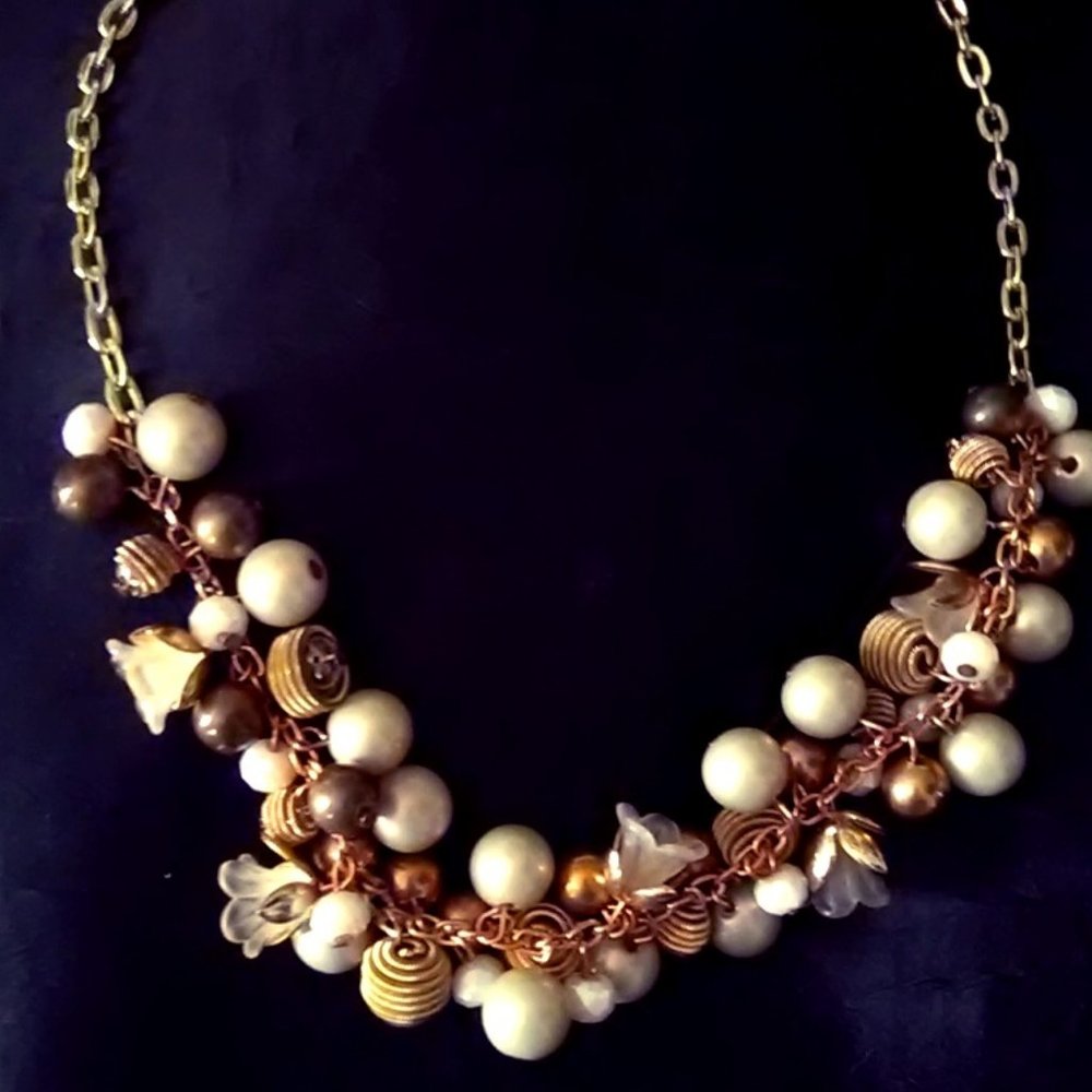 multi Bauble "statement necklace" NEW w/ tag